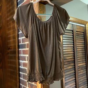 Women’s Short Sleeve/Off the Shoulder Tunic